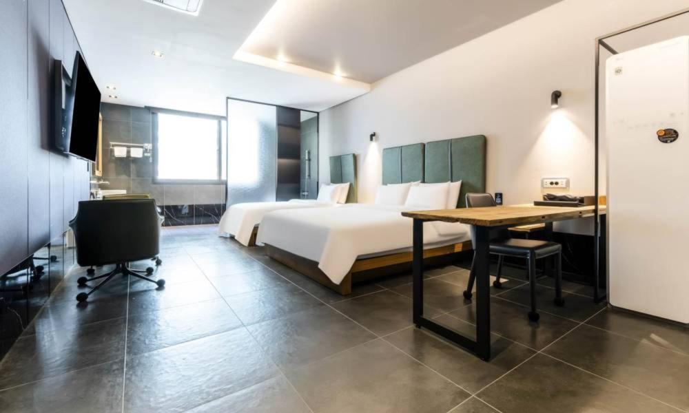 Anseong Nomad Hotel Экстерьер фото